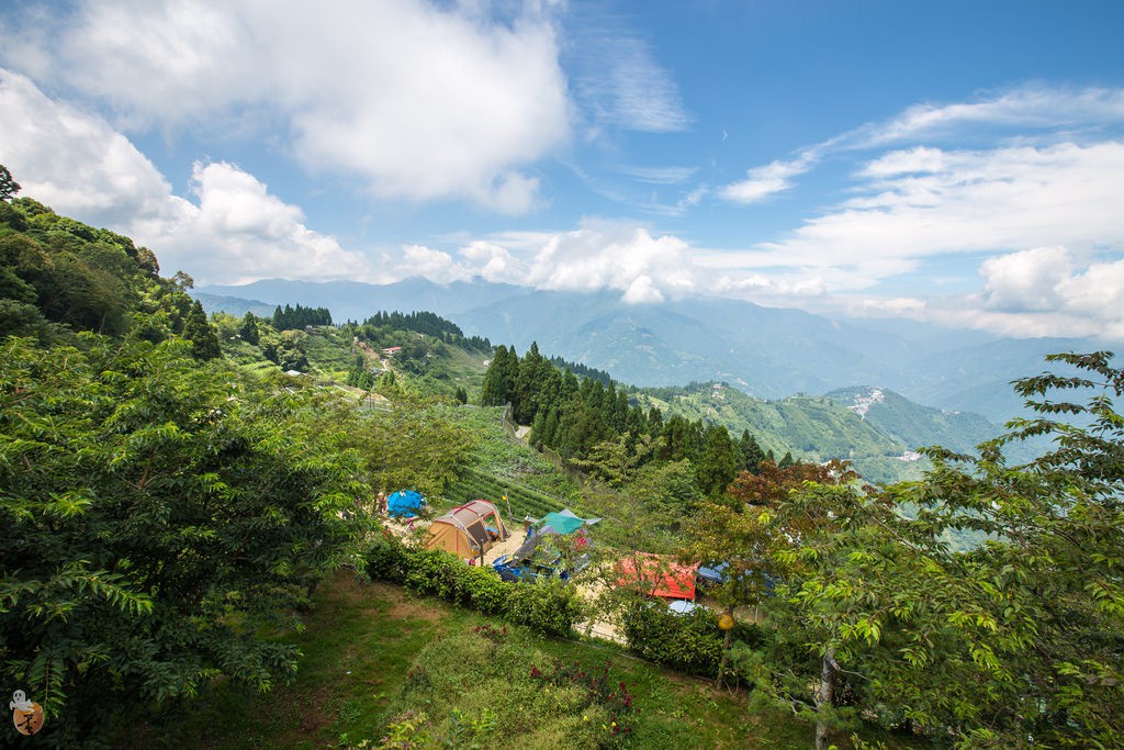 拉拉山恩愛農場(小木屋)