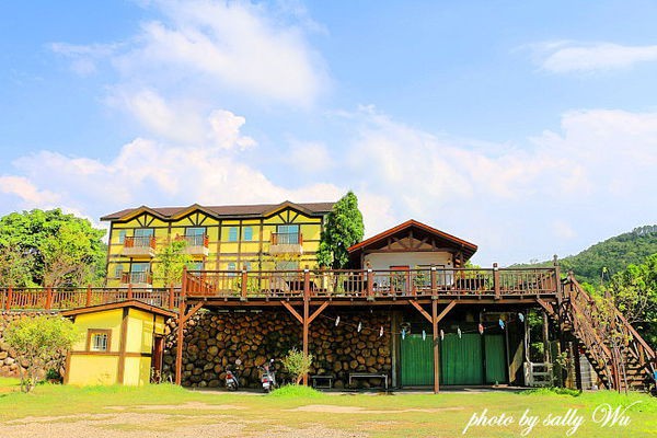 普羅旺斯玫瑰莊園民宿、歐式餐廳