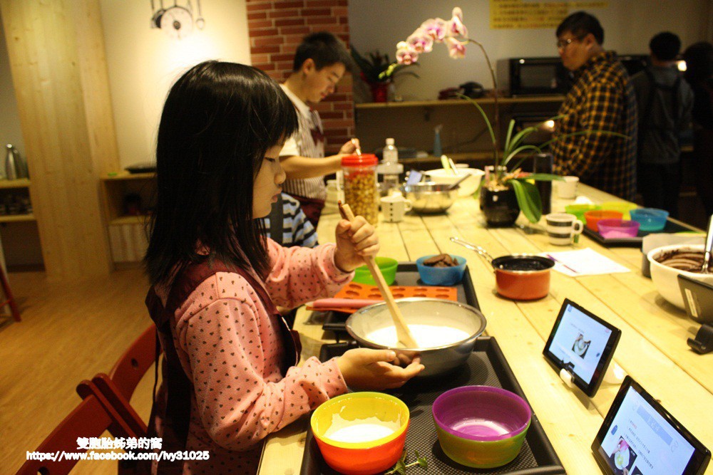 愛10克親手烘培DIY Bakery(結束營業)