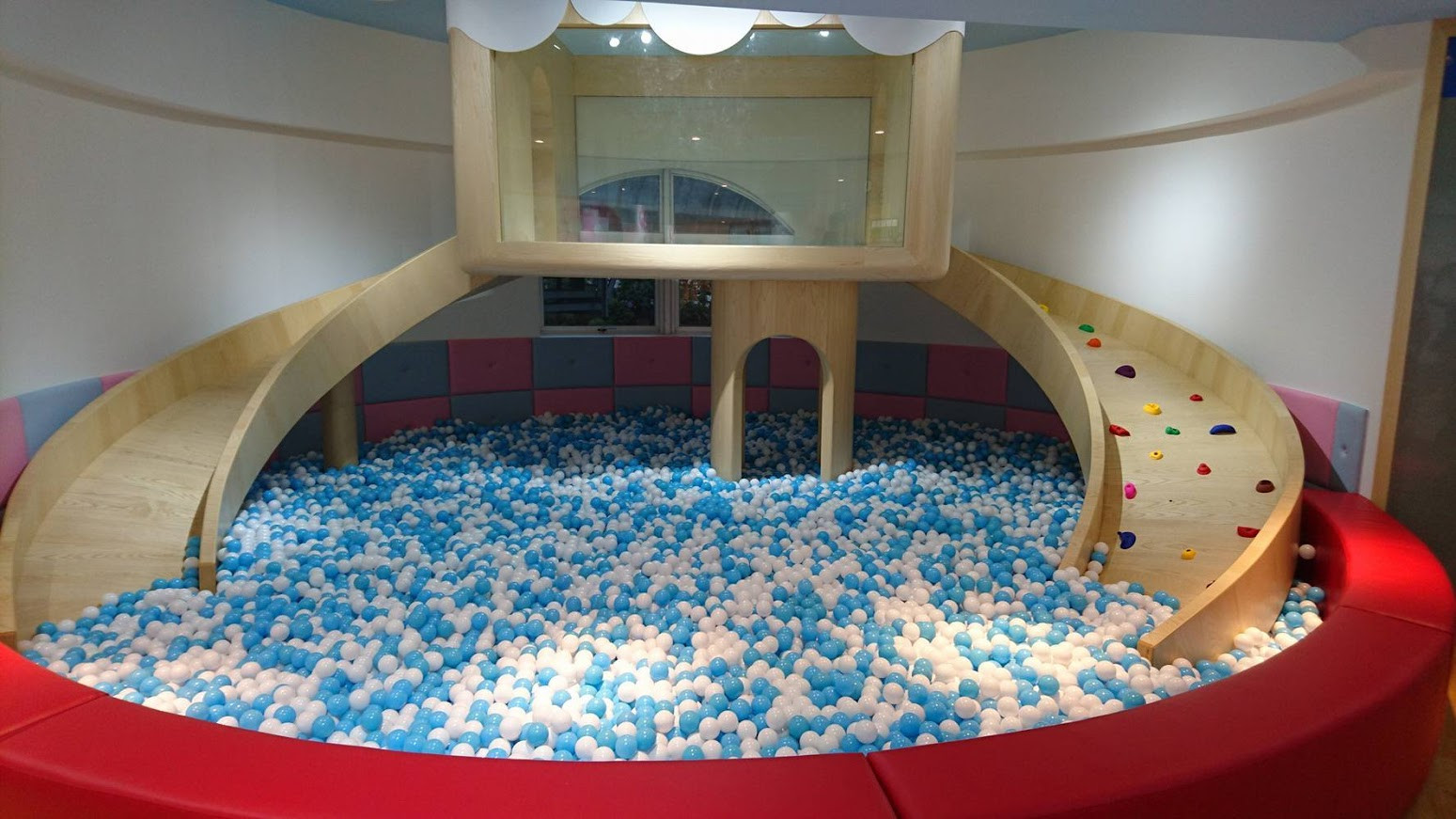 Fun Breeze 放風餐廳(結束營業)