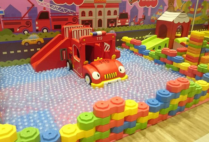 愛樂寶 TOY TOWN(汐止遠雄館)(結束營業)