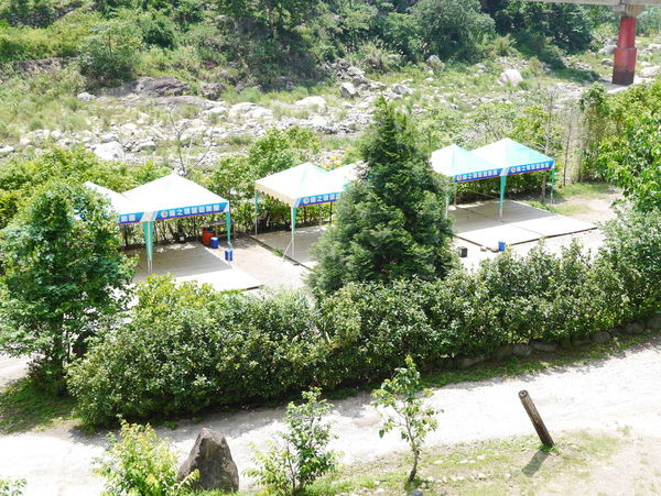 泰安戀情溫泉民宿。露營