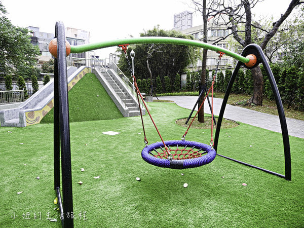 興林口公園(特色遊戲場)
