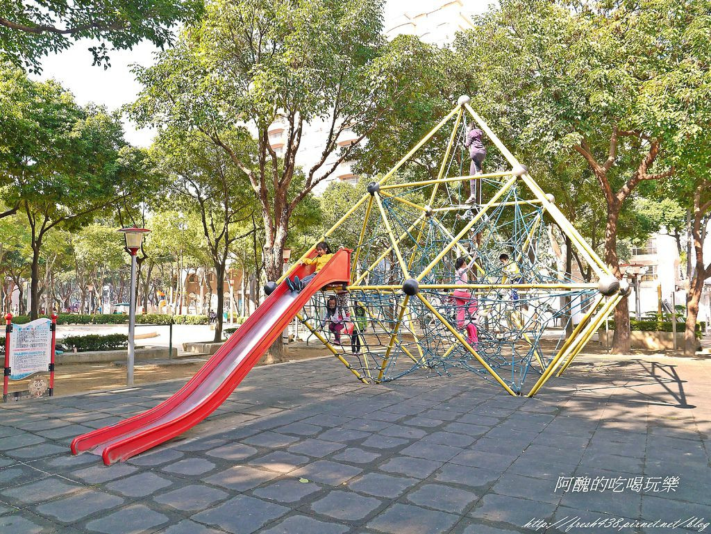 同安親子公園(特色遊戲場)