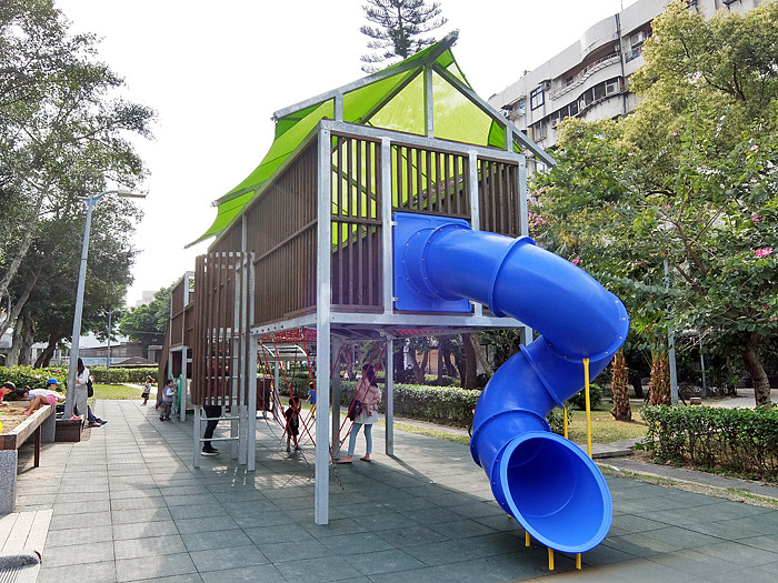 三民公園(特色遊戲場)