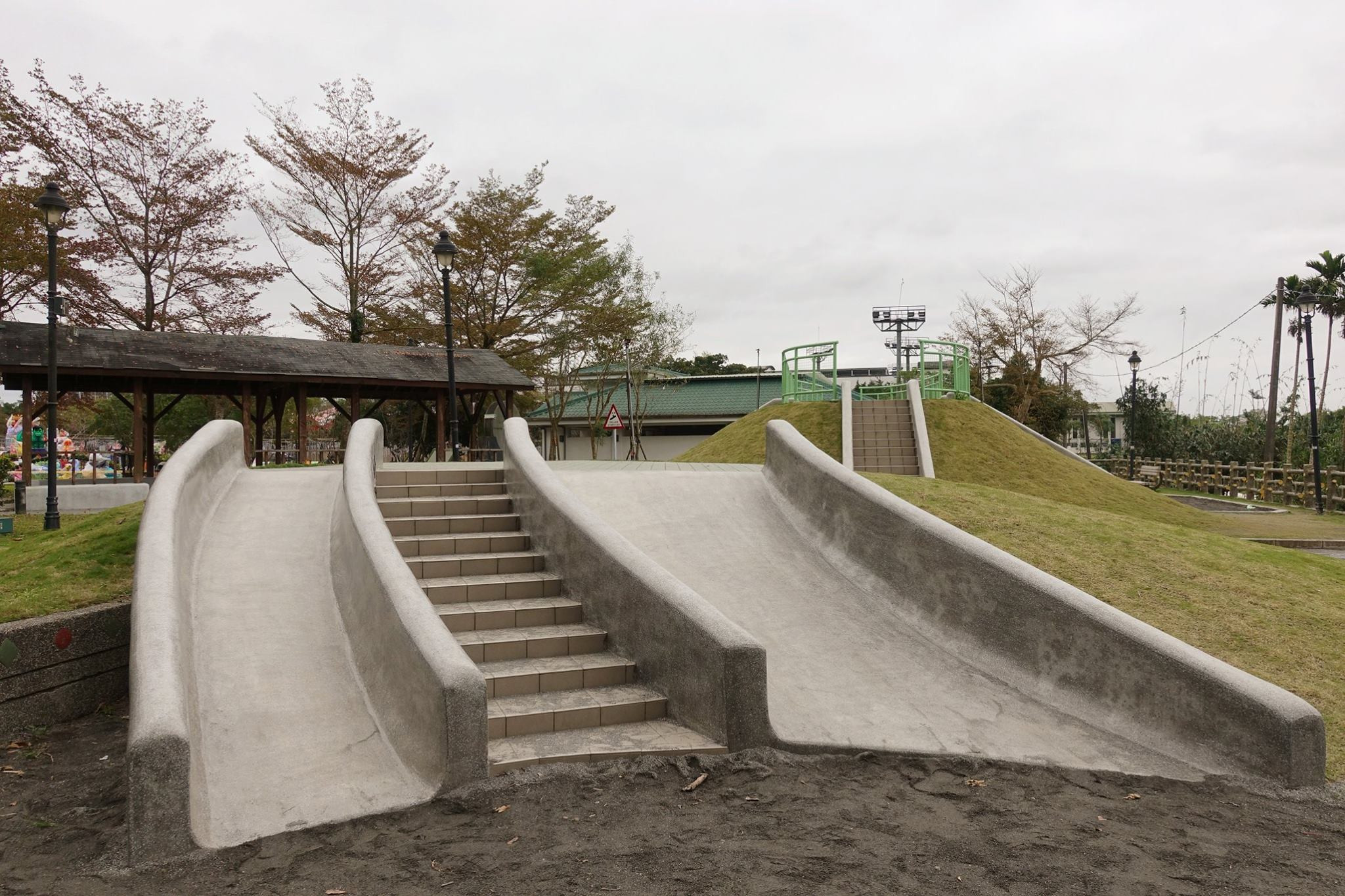 員山公園