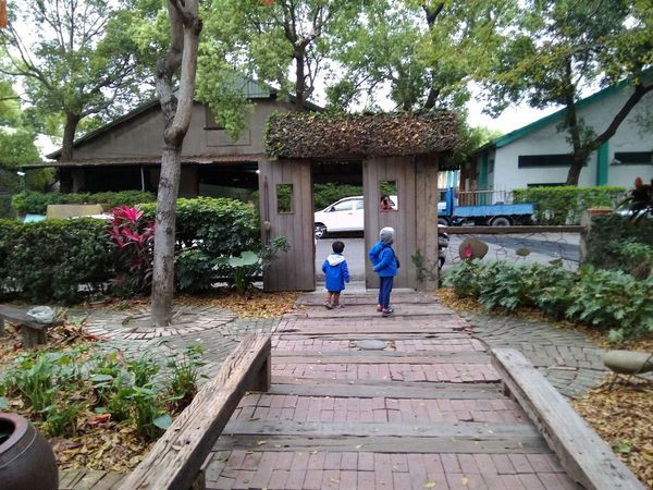 石頭魚鐵道庭園咖啡