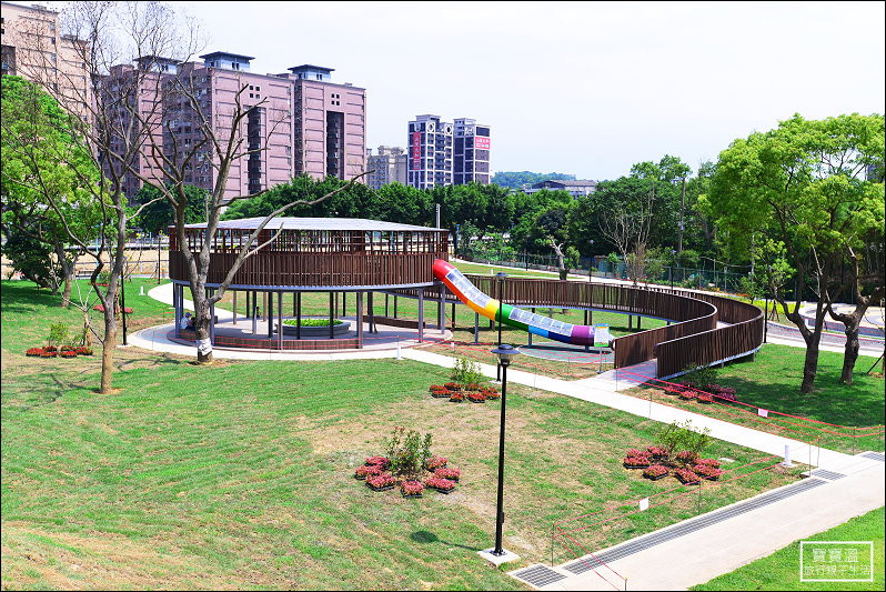龜山中興兒二公園(特色遊戲場)
