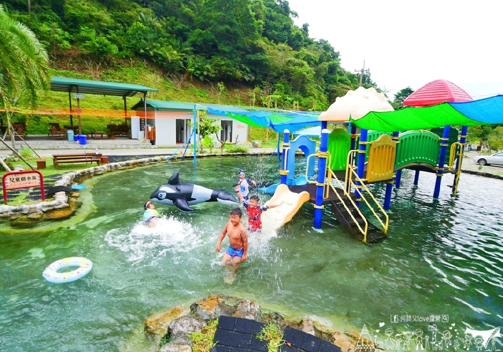 Sihmut溪河木露營區(露營車)