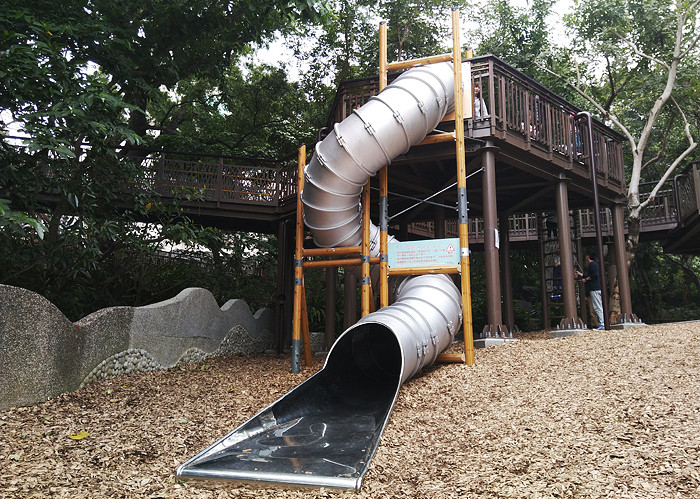 東和公園(特色遊戲場)