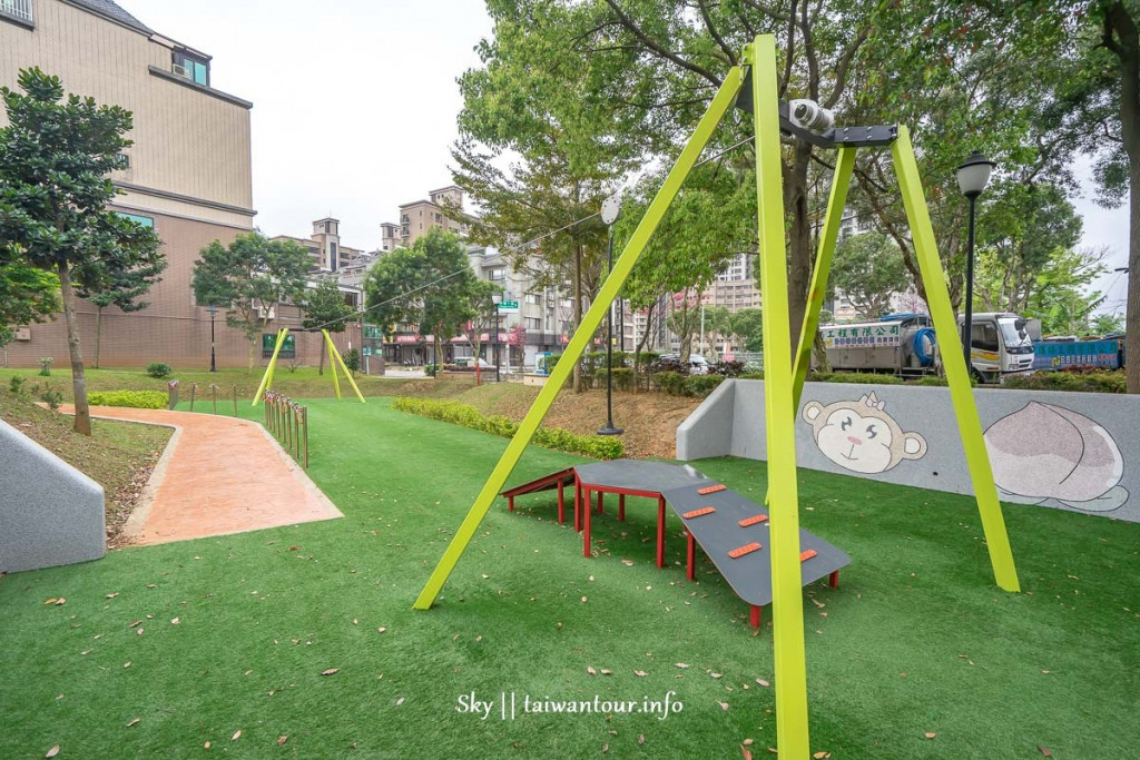 一品公園(特色遊戲場)