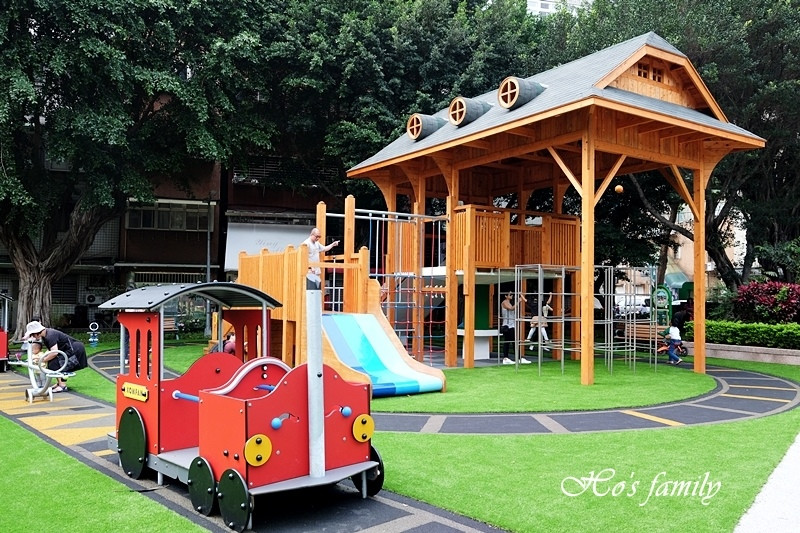 長安公園(*特色遊戲場)