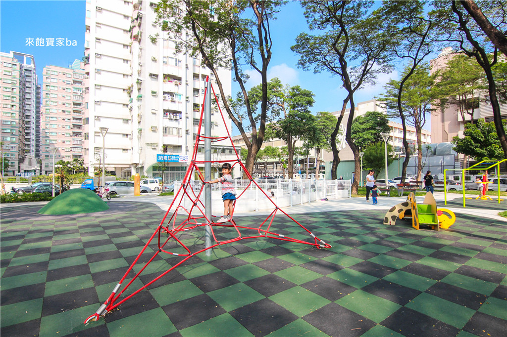 汕頭公園(特色遊戲場)