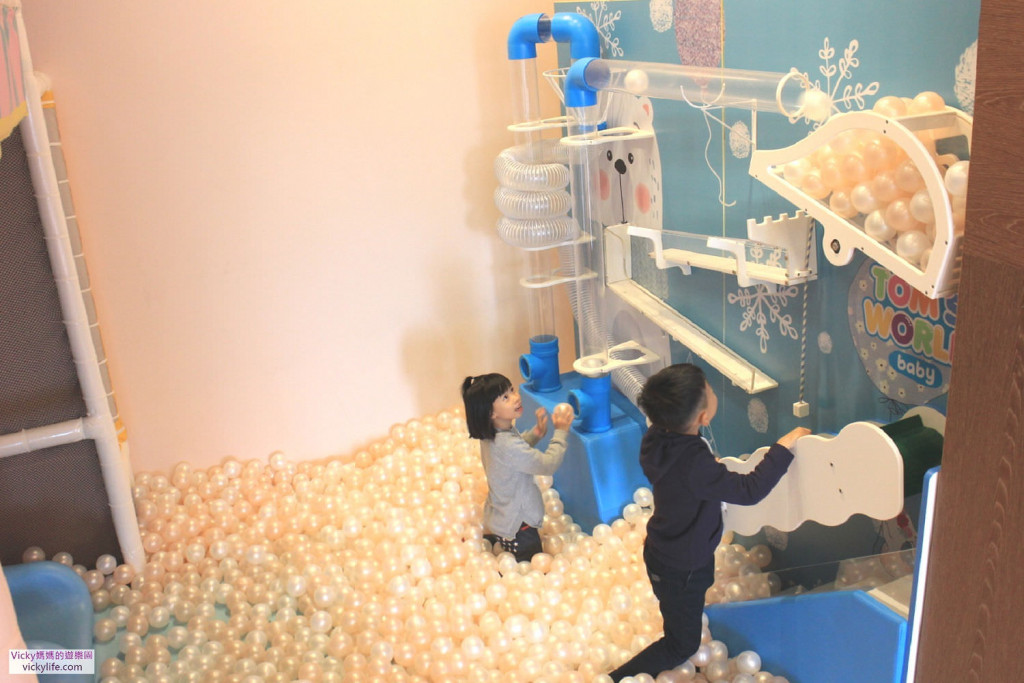 湯姆貝貝親子樂園(高雄新光左營店)