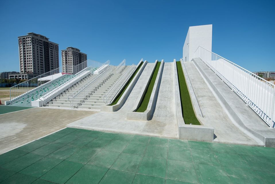 青埔市民活動中心-公七公園(特色遊戲場)