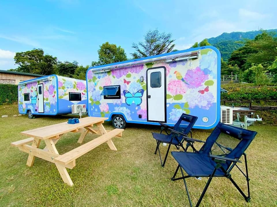 美腿山親子露營區(露營車)