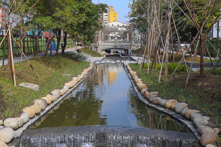綠川水岸廊道
