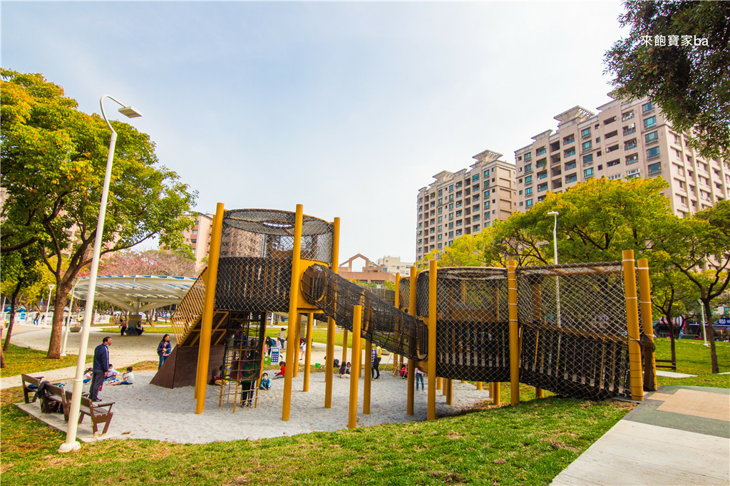 福山公園(特色遊戲場)
