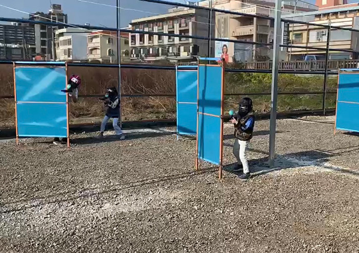 勁風-瘋狂甩尾車場「墾丁分店」(勁風-小型甩尾車場 墾丁分店)(卡丁車、水槍戰)