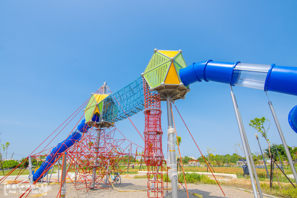 溪湖中央公園(特色遊戲場)