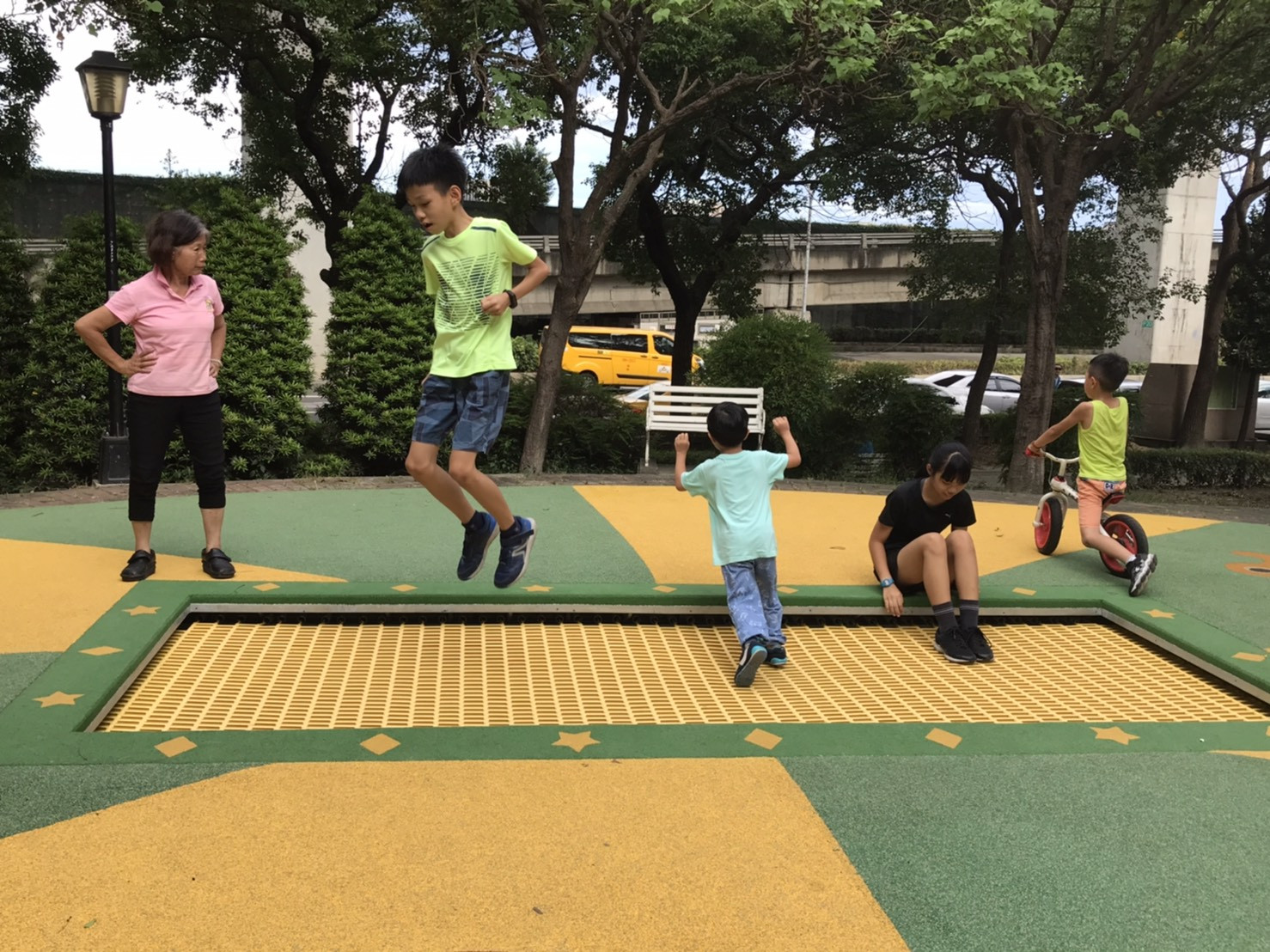 開元公園(特色遊戲場)