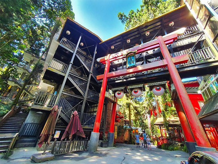 妖怪森林-溪頭松林町(溪頭妖怪村)