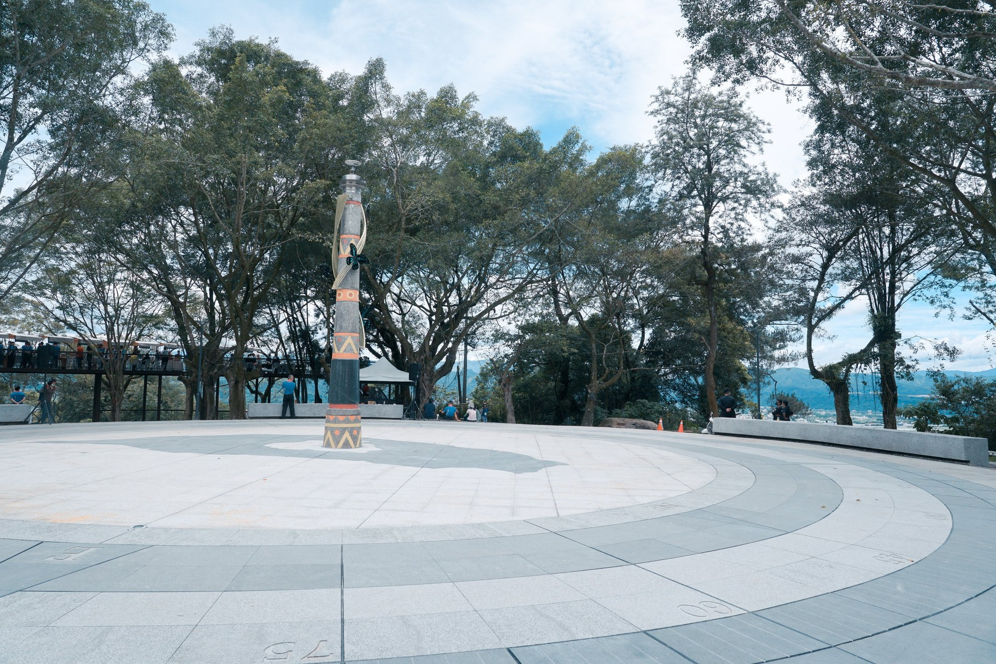 虎頭山地理中心碑(台灣六極-台灣極中點)