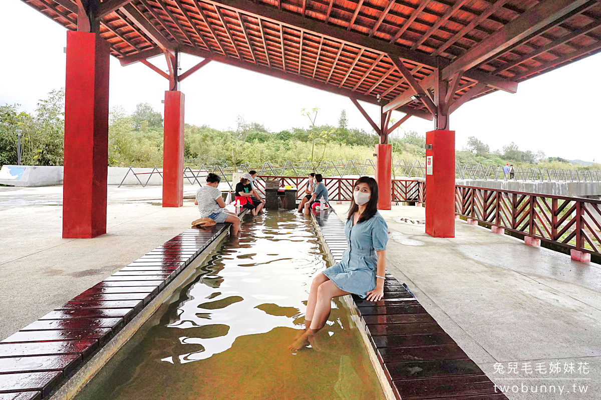 大鵬足湯公園-大鵬停車場公園(免費溫泉泡腳池)