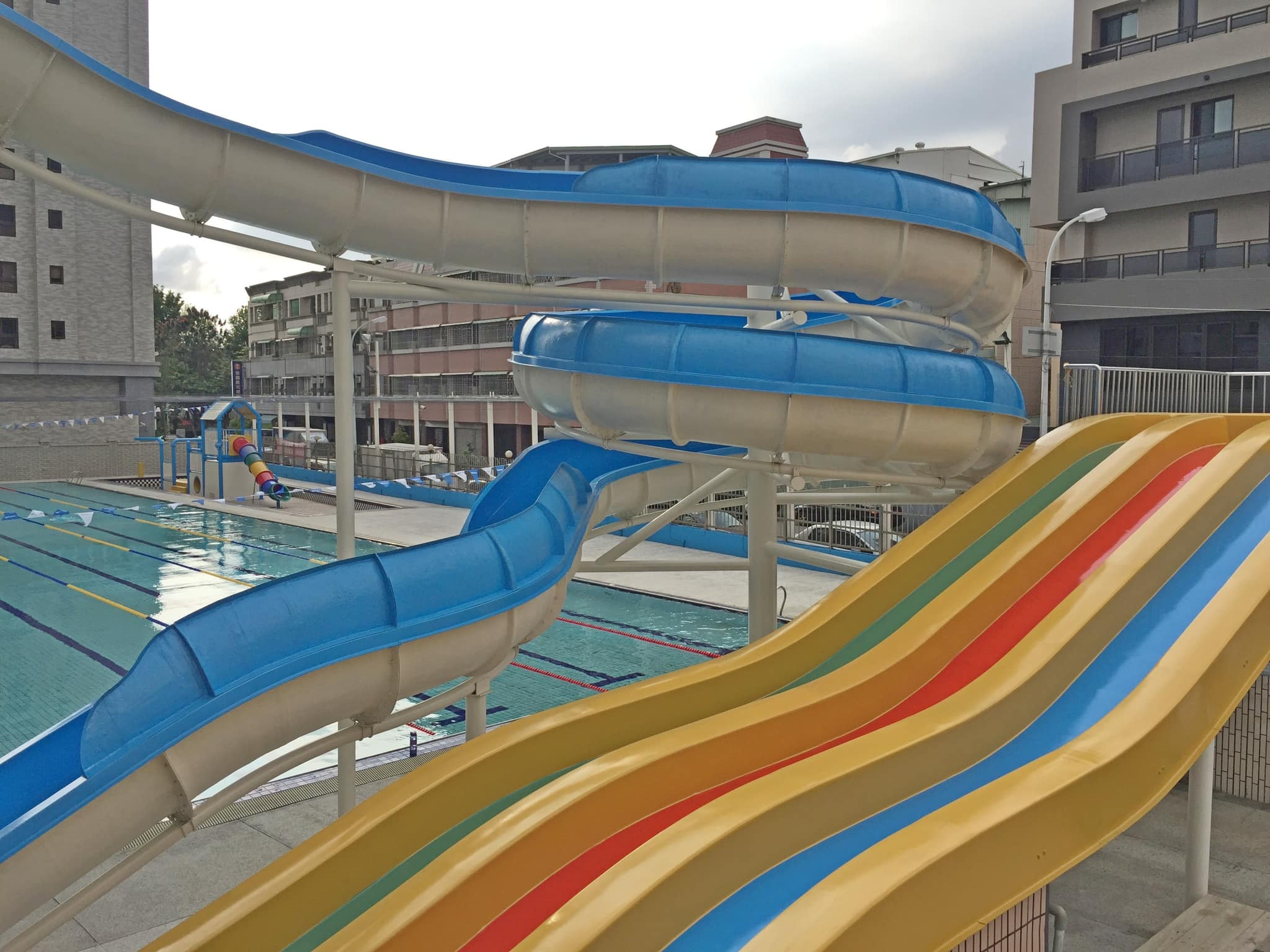 寶闊健康活水休閒館