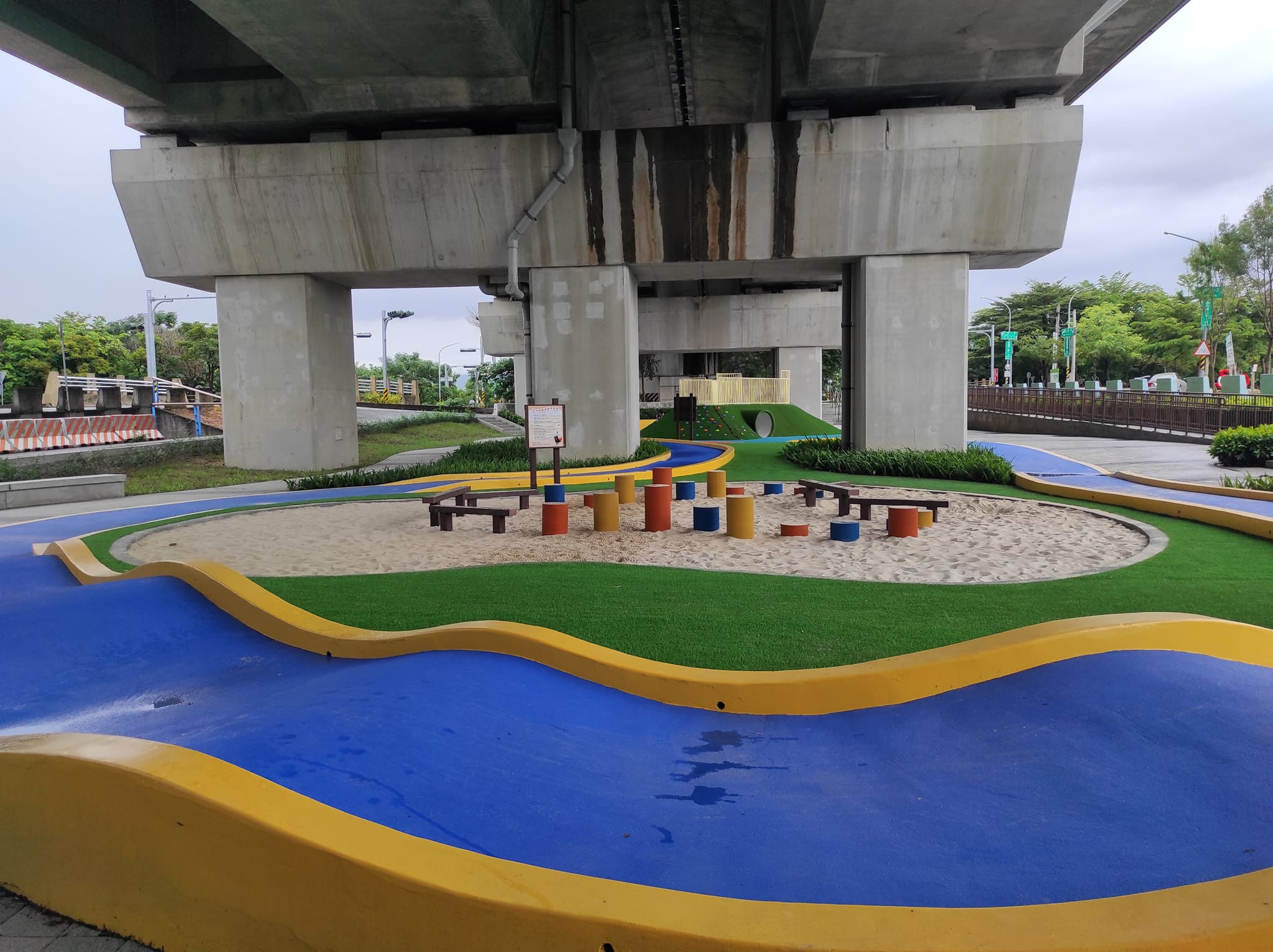田中滑步車公園(滑步車場-特色遊戲場)