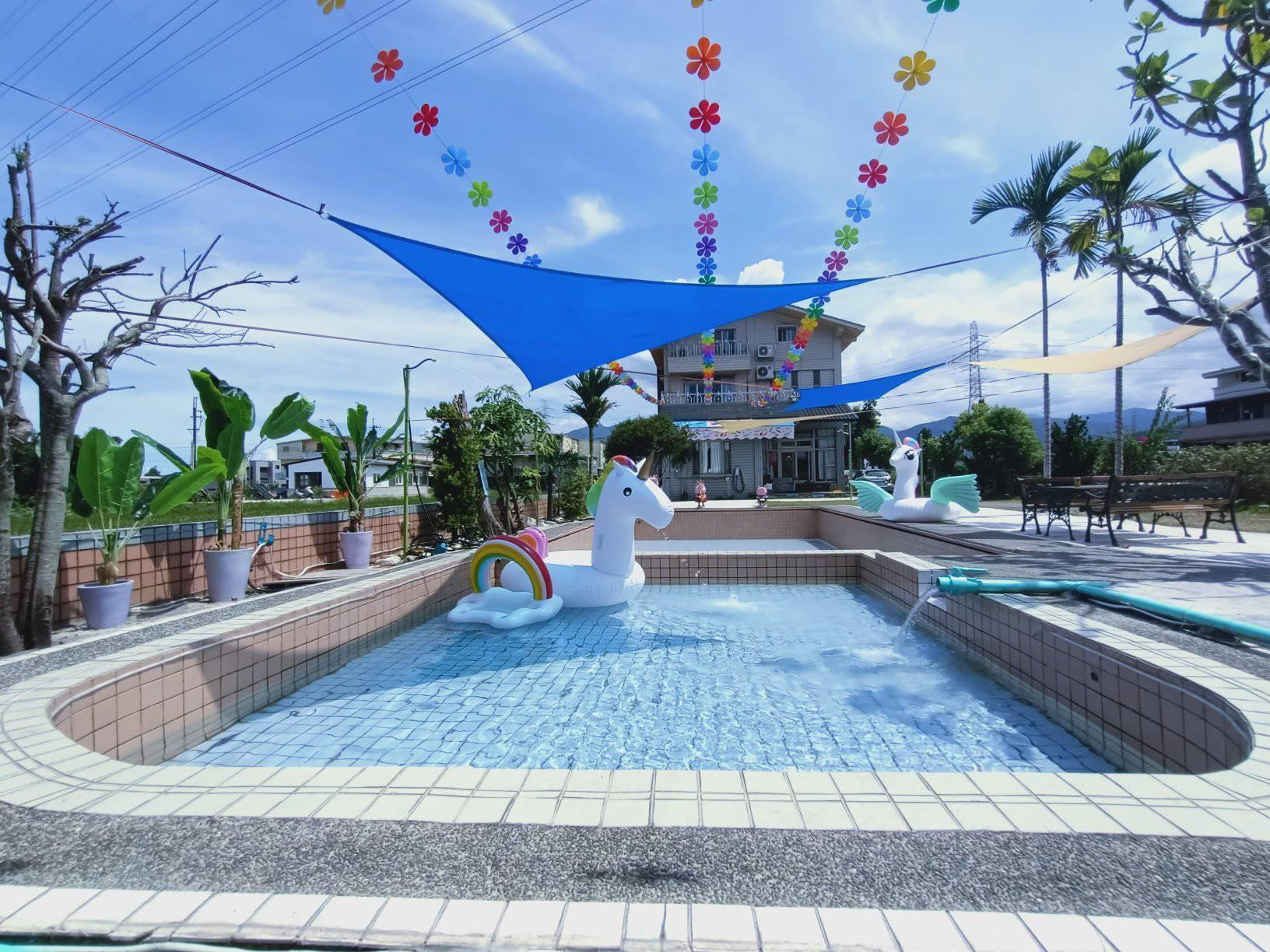 清泉民宿-清泉親子villa溜滑梯水上樂園(溜滑梯民宿)