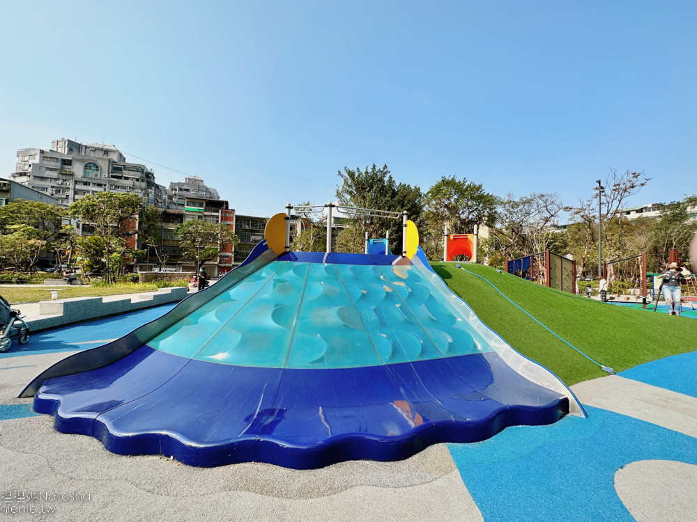 廣慈公園-廣慈博愛園區基地(特色遊戲場)