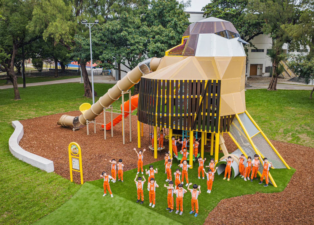 屏東公園共融遊戲場(特色遊戲場)