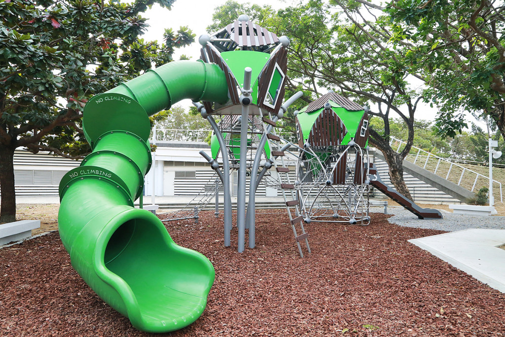 臺南都會公園-台南都會公園特色遊戲場