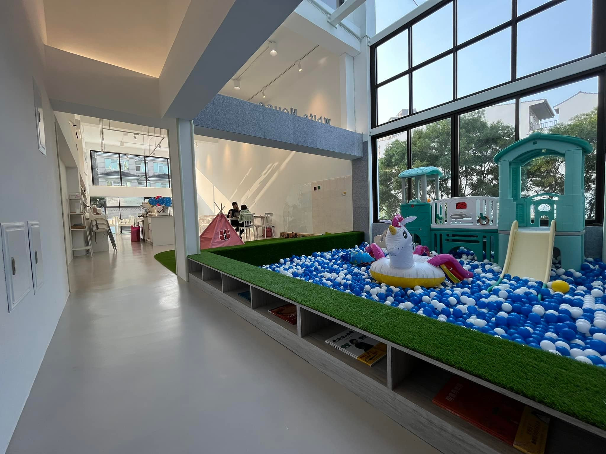 白屋親子咖啡空間-白屋White House