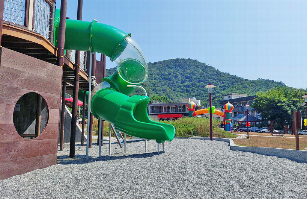 蘇西公園(特色遊戲場)