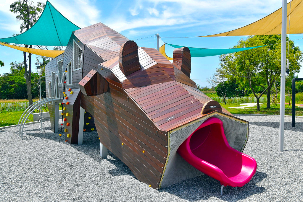 牛墟主題遊戲場-善化區公六公園(特色遊戲場、滑步車場)