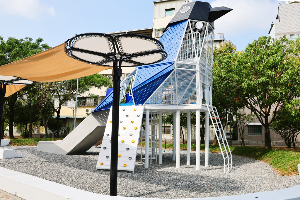 大和公園特色遊戲場-喜鵲遊戲塔(特色遊戲場)