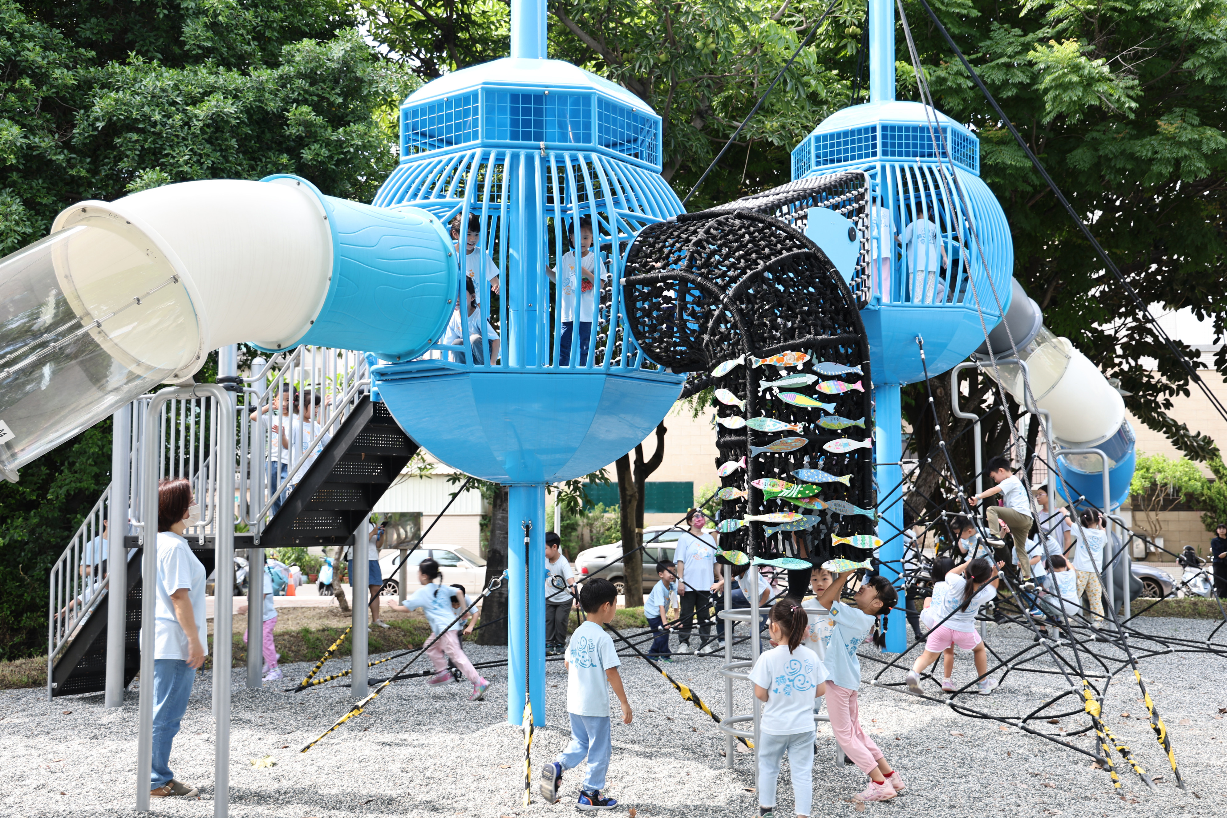 華德公園特色遊戲場(魚塭主題遊戲場)