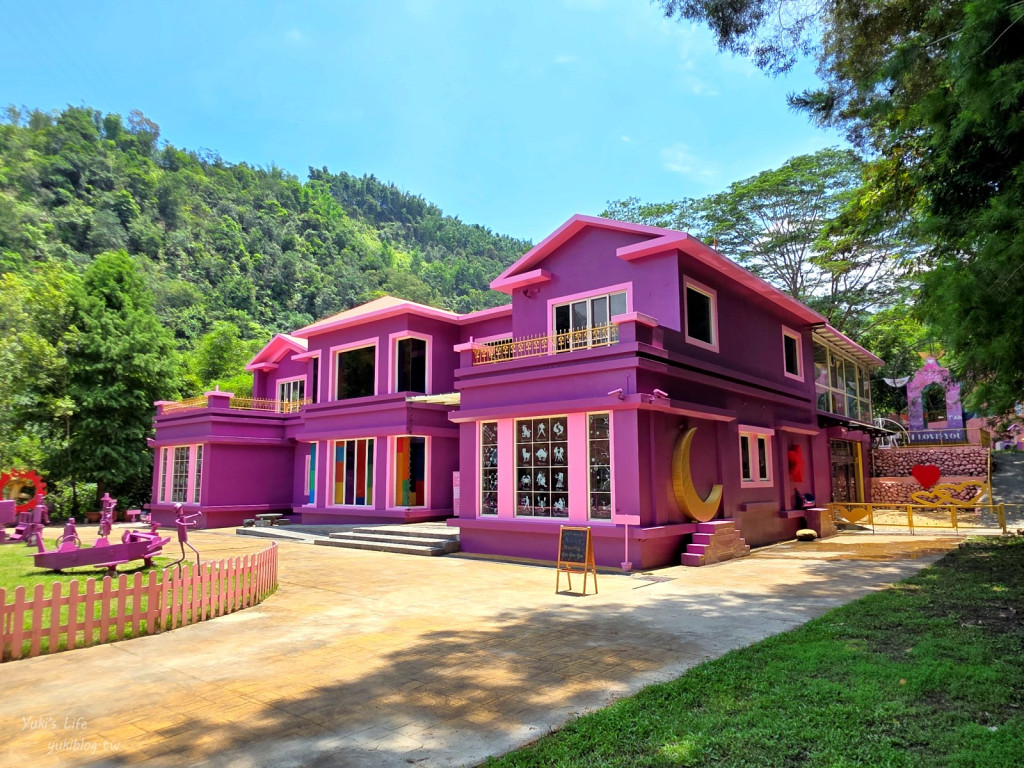 大黑松小倆口-元首館+魔法月老