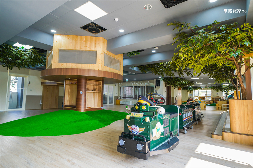 內埔親子館(可乘坐小火車)